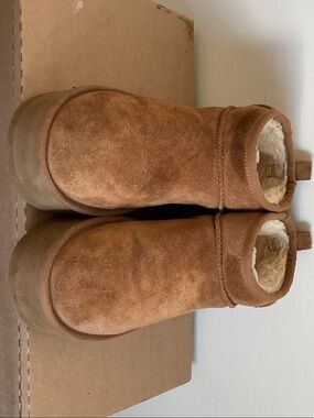 UGG Classic Short Shearling-Lined Booties in Chestnut